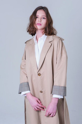 OVER_STRIGHT TRENCH COAT [BE]